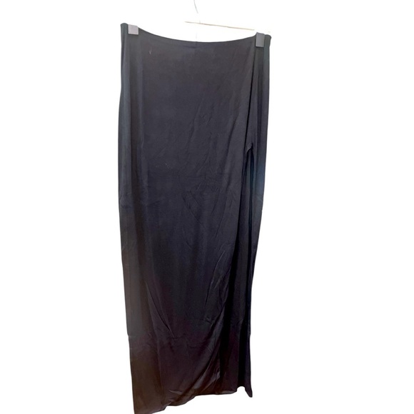 Area Stars NWOT Jacqui Maxi Skirt with Front Split in Stretch Black Size M - Picture 1 of 5